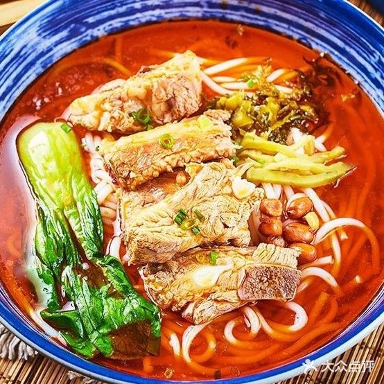 苗耕米线象(洛城屯西店)