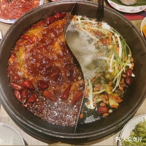 西小啊串地摊串串体验馆(六盘水店)