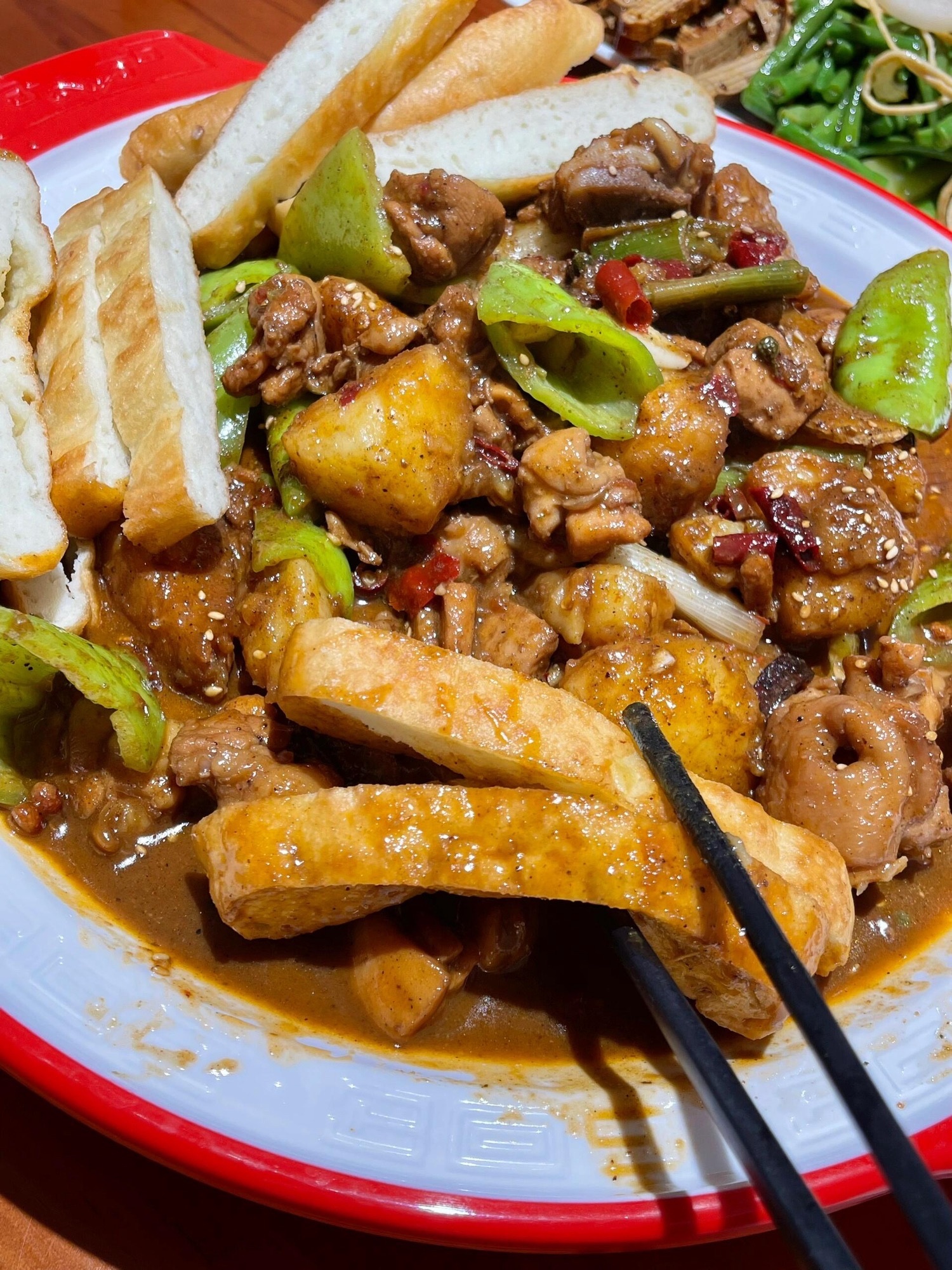 清真机车工厂大盘鸡(金苹果商务中心店)