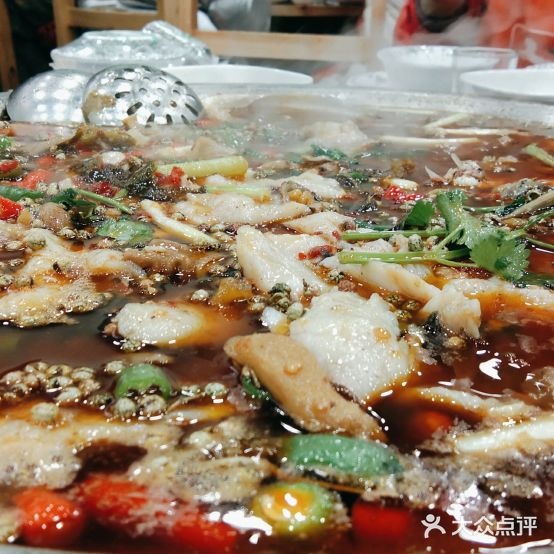 樊大厨青华焦鱼