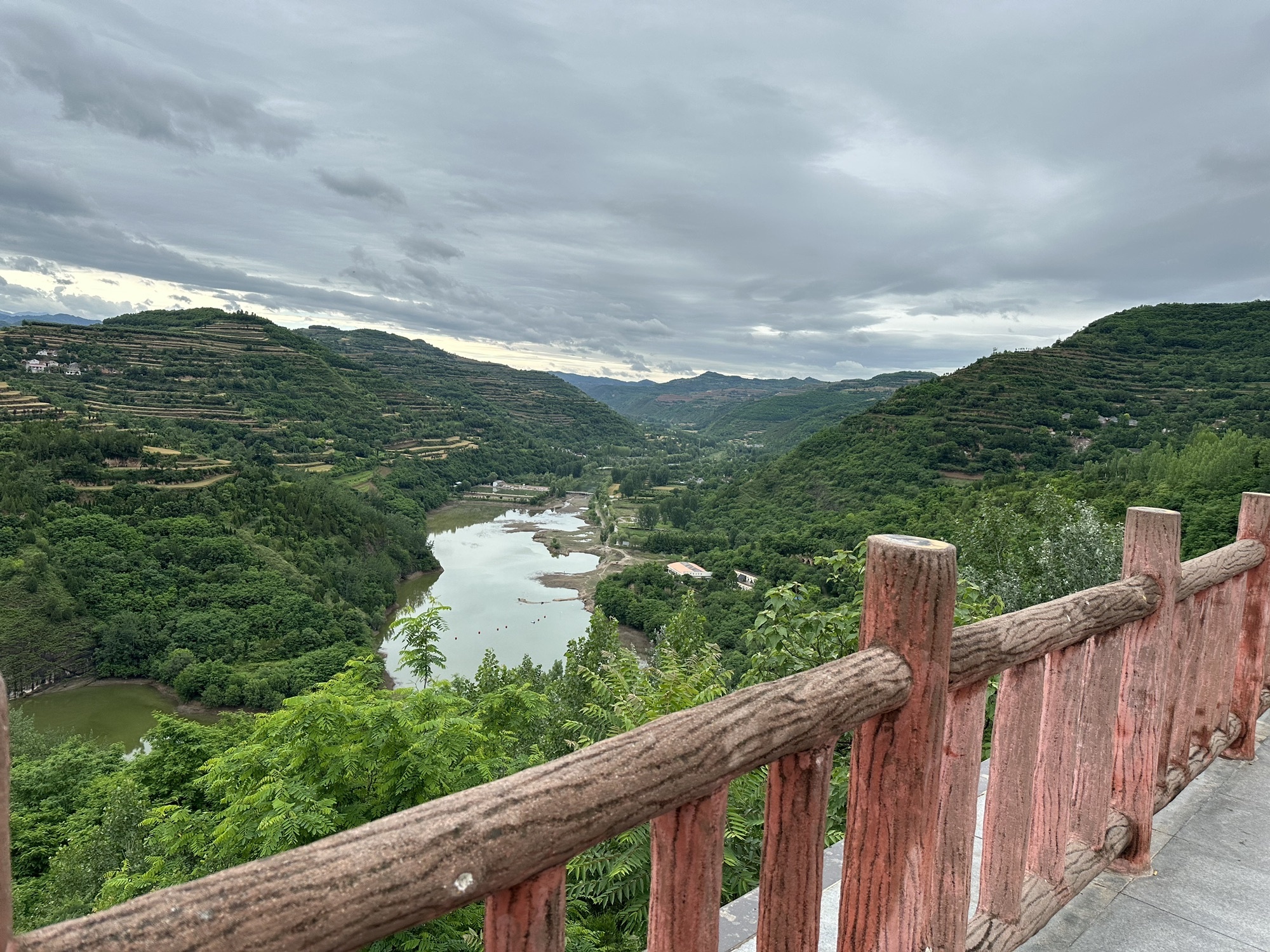 六川河生态旅游风景区