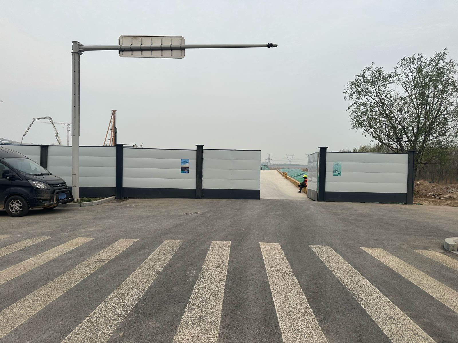 济南建跖城扔集团游泳馆项目部