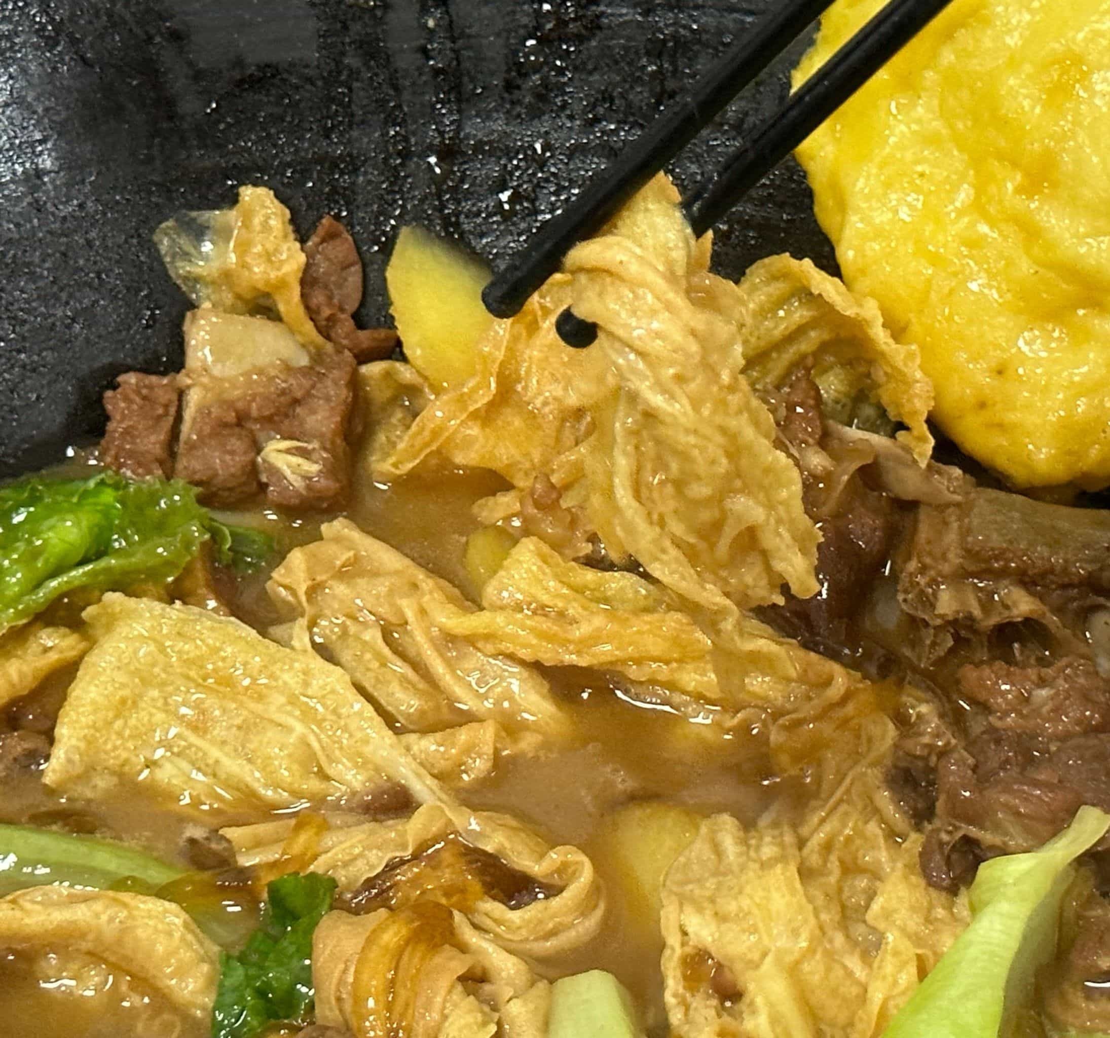 东北手工水饺铁锅炖