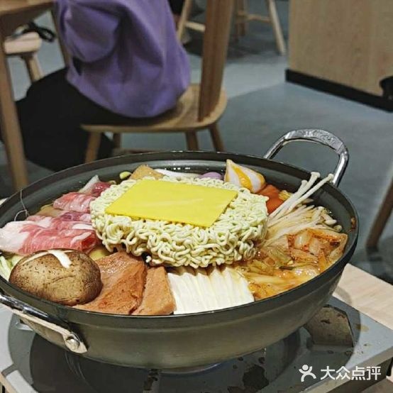 韩定食(海丰店)