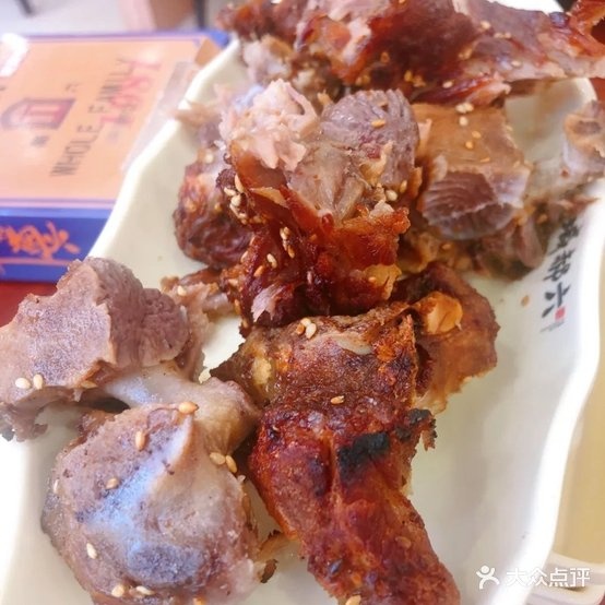 冰城郝六烤骨头(季景华庭店)