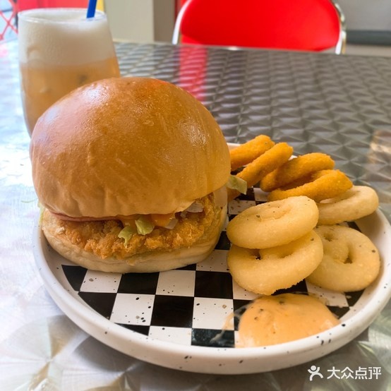 朋友の。汉堡饱