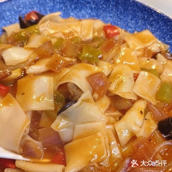 清真·迪拜阿拉伯餐厅·新疆烤肉·三台山店