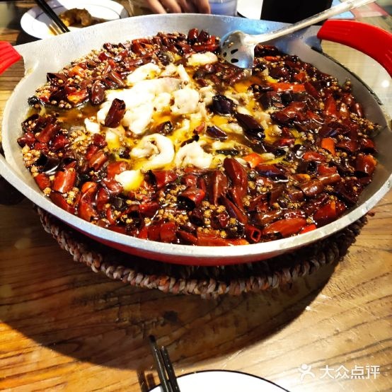 水煮三国·川鲁江胡菜(香山店)