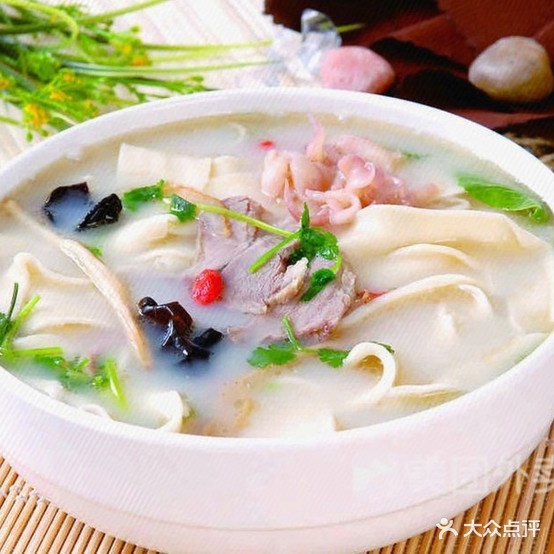 李记三鲜绘面(人民东路店)