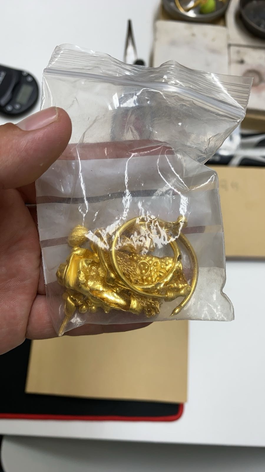 沁阳黄金回收(汽车站店)