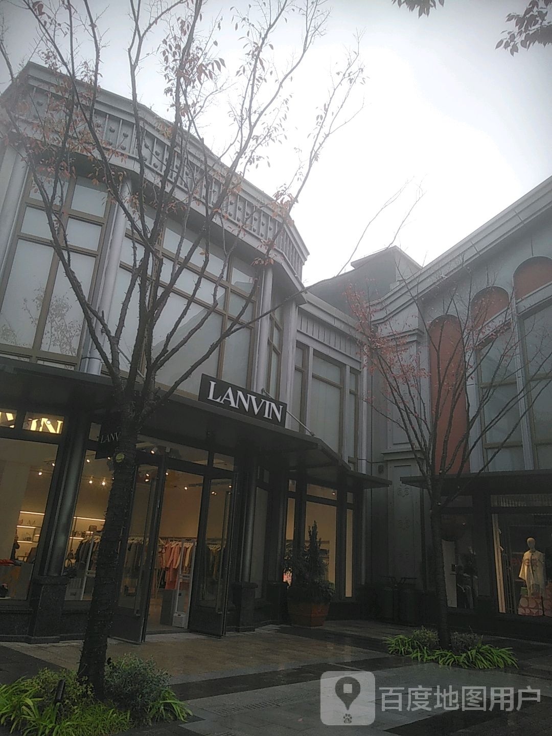 LANVIN(比斯特苏州购物村精品奥特莱斯店)