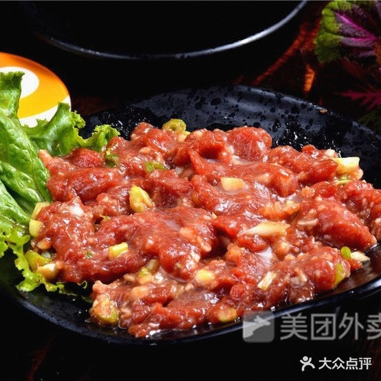 侦炭泥炉炭火烤肉店