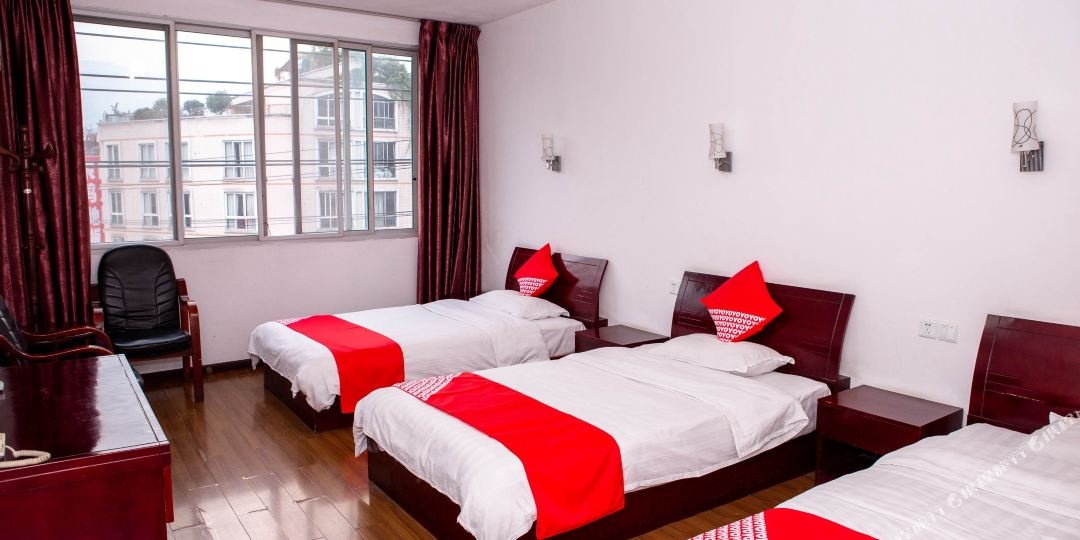 瞧兴和宾馆瞧兴和西街店