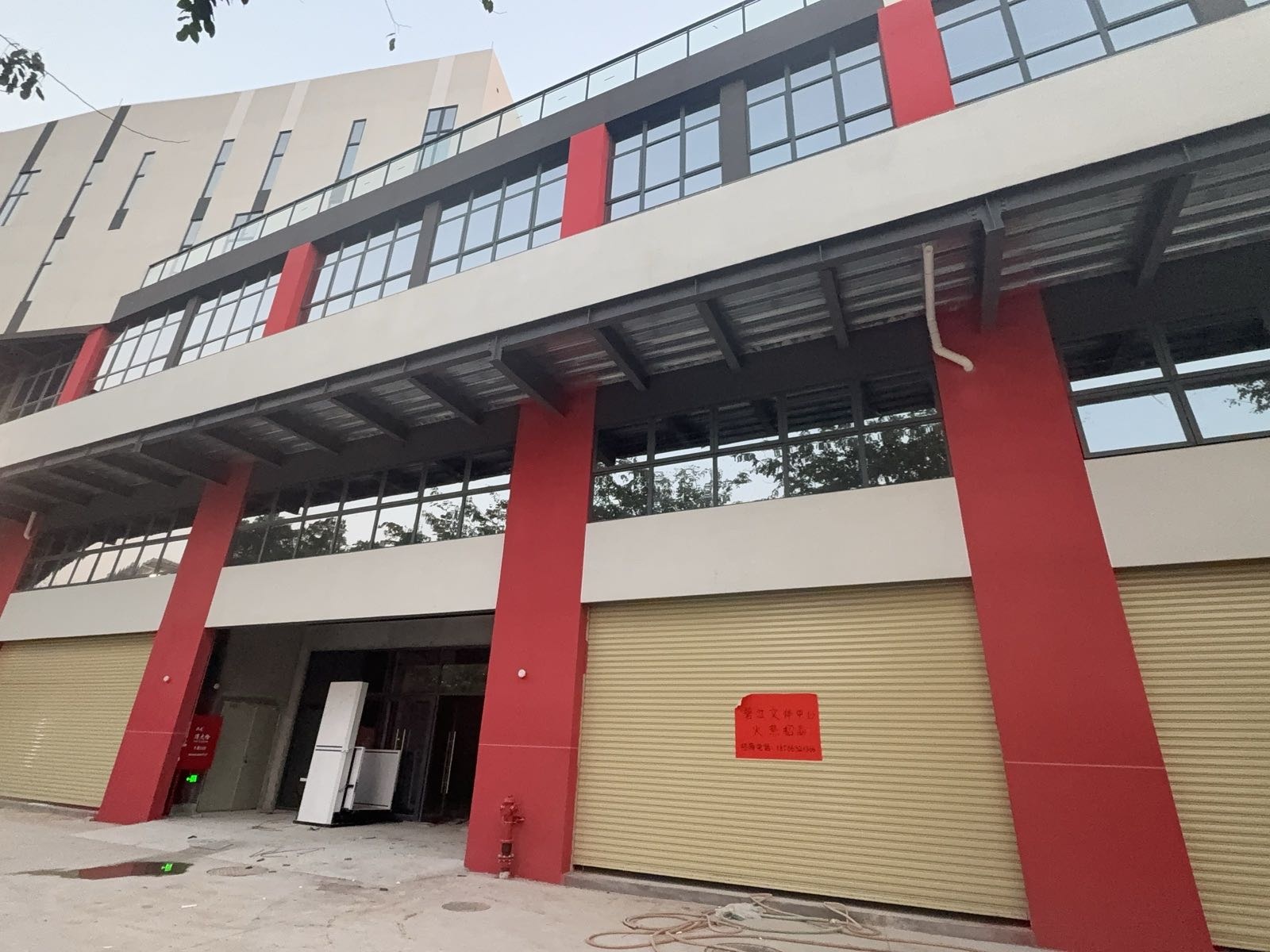 碧江文体中心A座