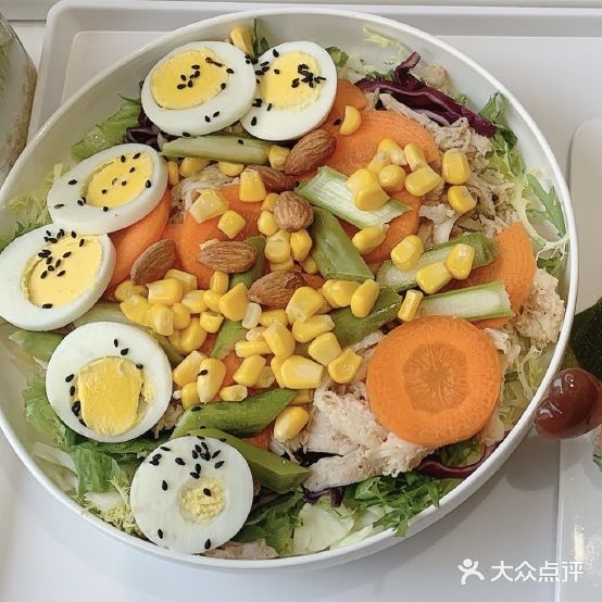 一盆草轻食派沙拉Salad