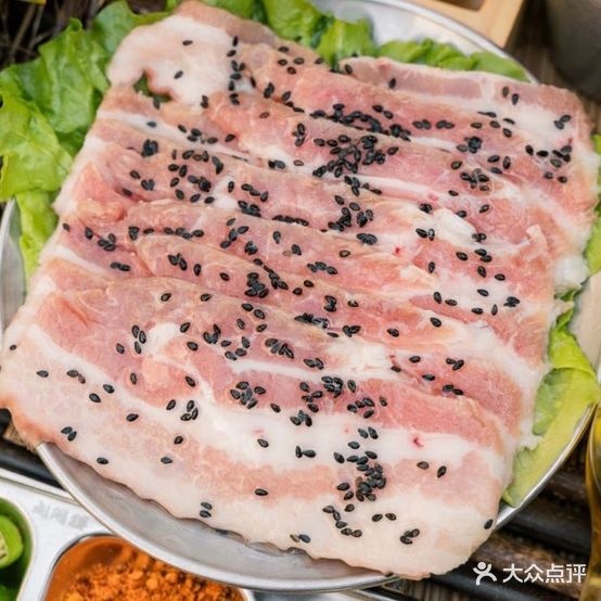闲棂得鼯屑刘中式自助烤肉(江油店)