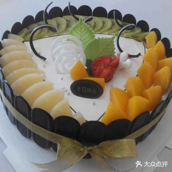 欧品蛋糕面包西点暮斯(旌旗西路店)