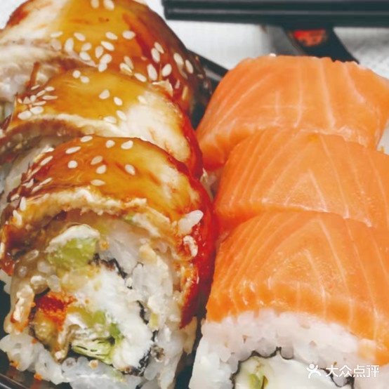 西提树牛排自助餐店(东河吾悦店)