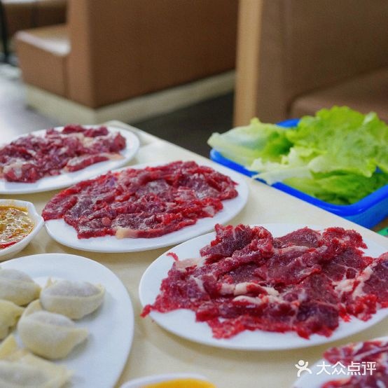 贵宾卤肉火锅(珠池店)