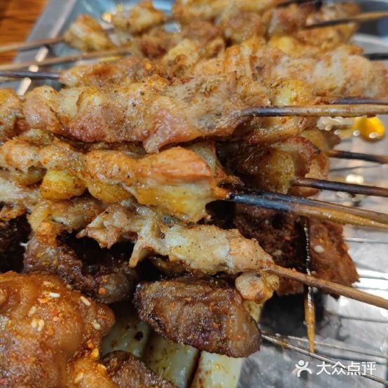 伊斯兰猫猫烧烤