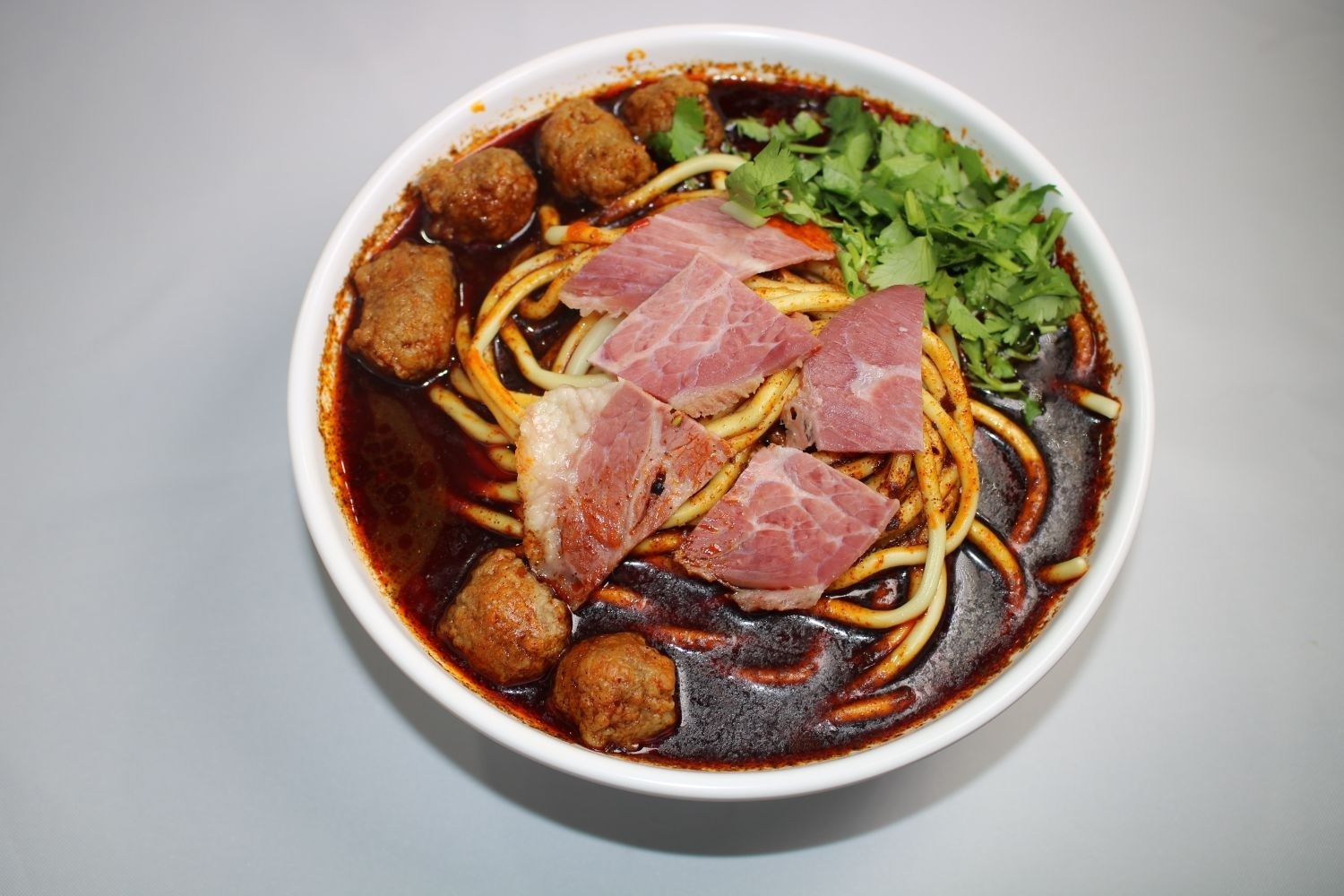 薛家牛肉丸子面古法砂锅