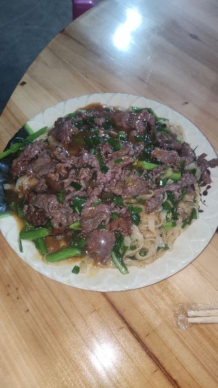 潮族人家餐饮店