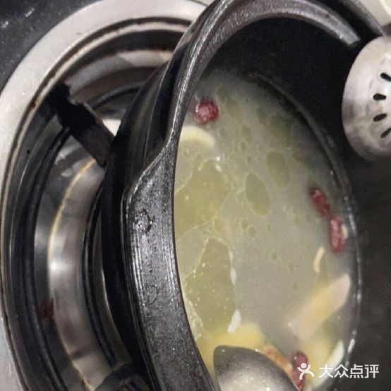 正宗海南文昌椰子鸡煲