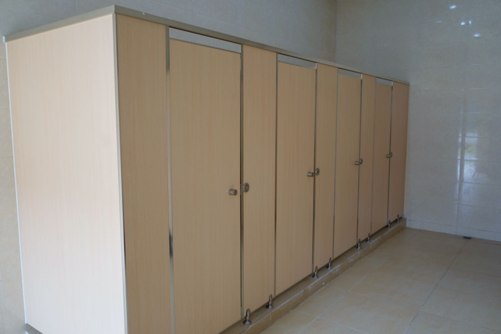 羽动空间羽毛球馆(松湖里店)