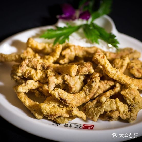 情鱼包·忘水头刂瘤鲜鱼火锅