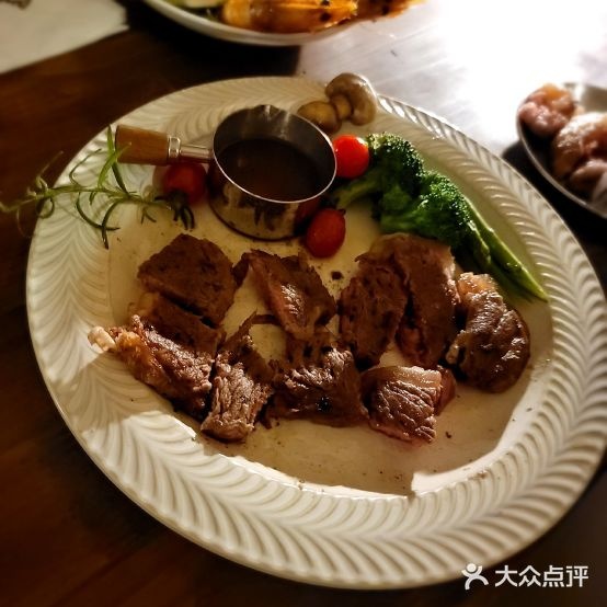 DinoSouls 自酿小酒馆