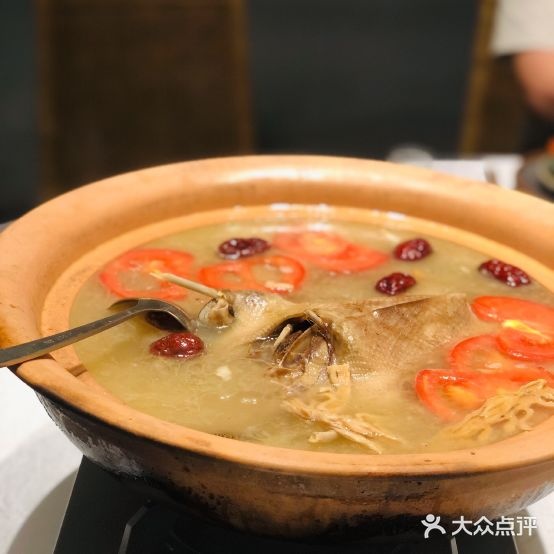 鱼头泡饭(比华利店)