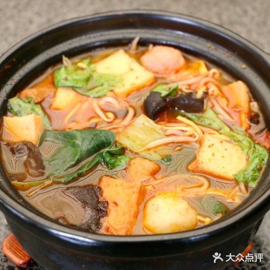 巧玉儿越南过桥米线(铜川店)