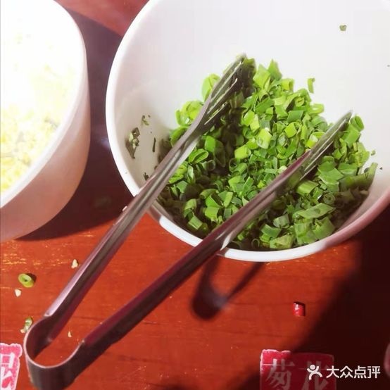 三石湘鲁菜馆