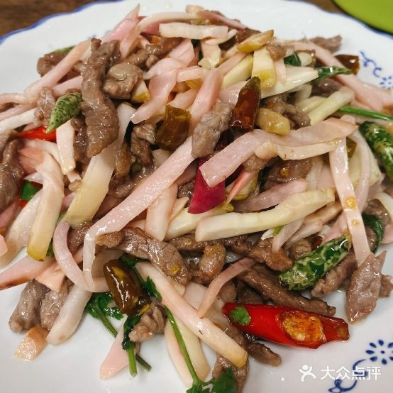 黄桷牛娃子家常菜