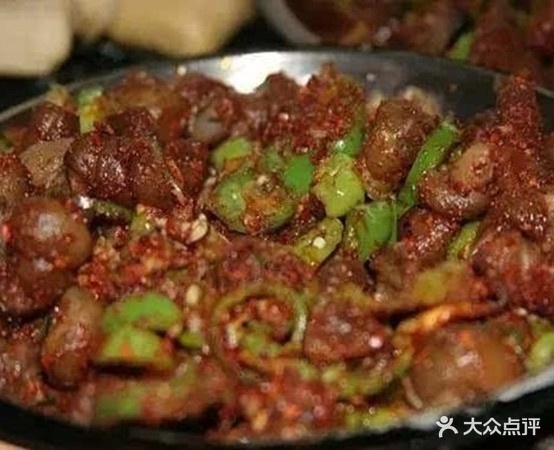 个旧犇犇烤烧店(绿春花塘店)