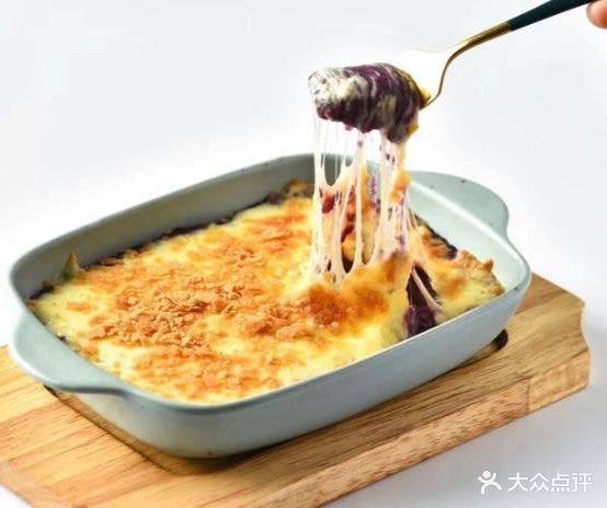 渝库小镇(春熙湖畔店)