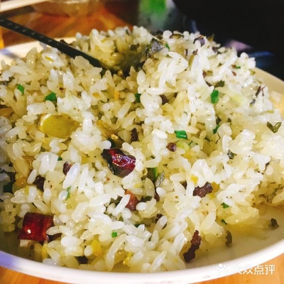 王万妈烙锅店