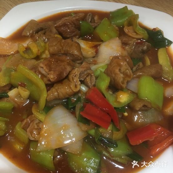 王芳吉利笼碗(八一路店)