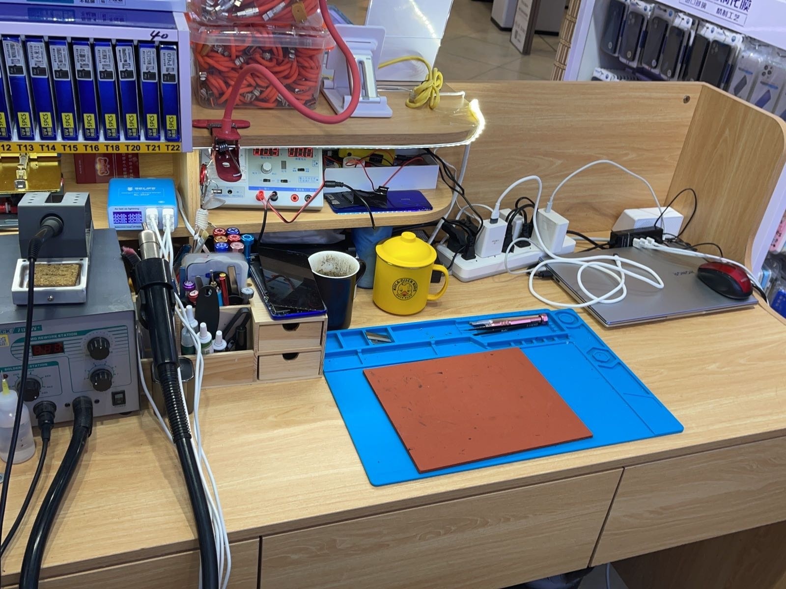 华创数码回收快修经营中心