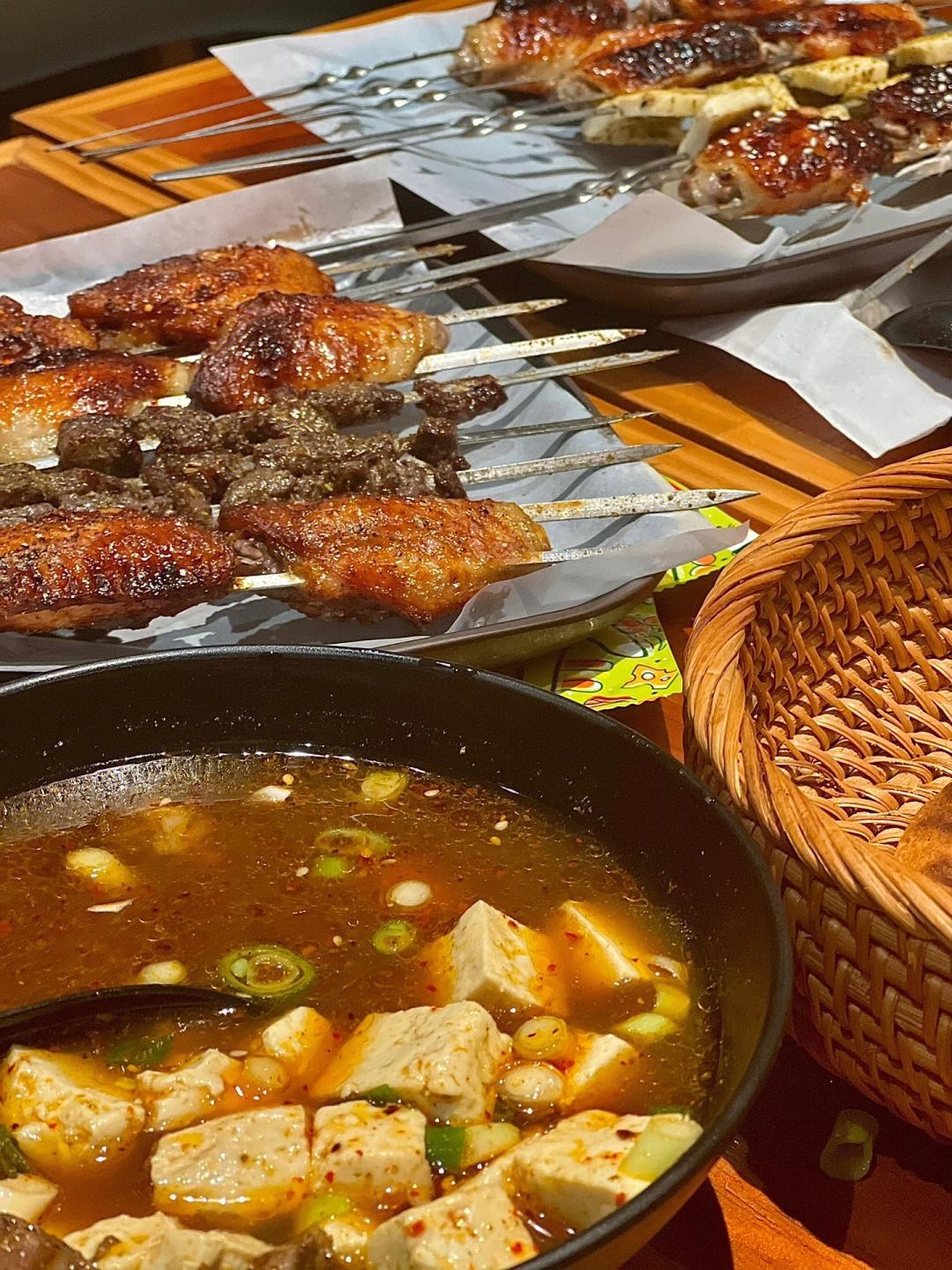 鲁记豆腐汤烤翅(人民西路店)