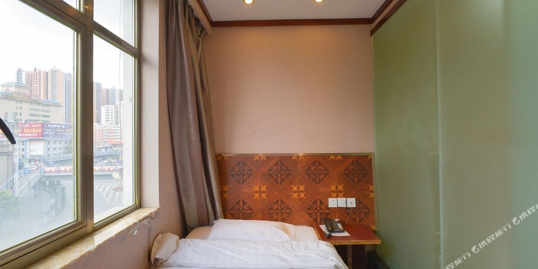 栖居青年旅社(火车站店)