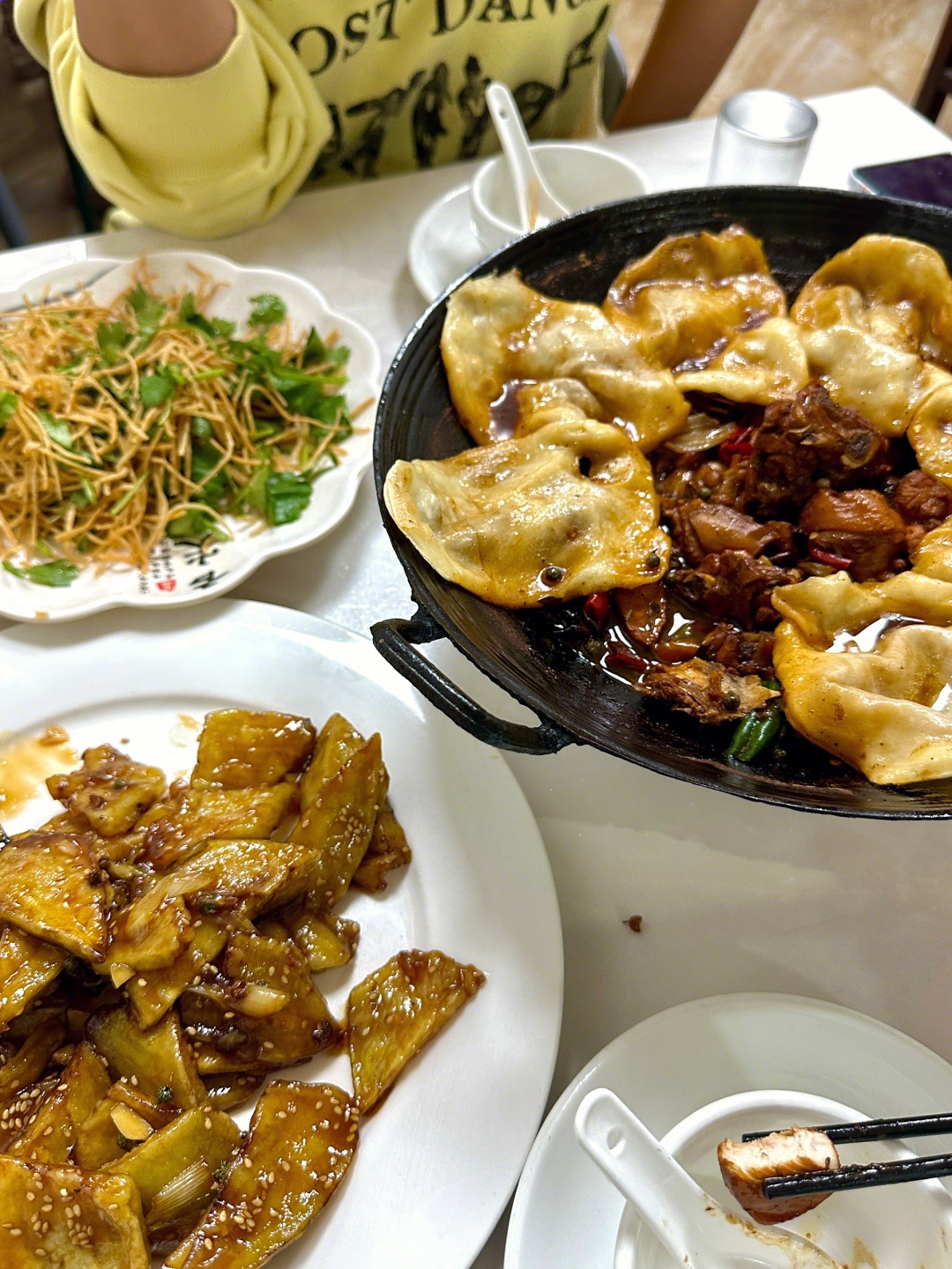 圣泉菜馆(户部山店)环境