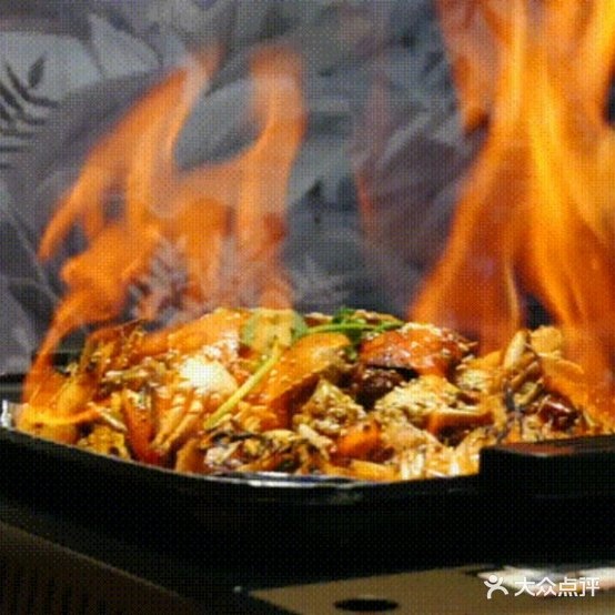 香虾娘小蟹锅黍厨焙饨(步步新天地店)