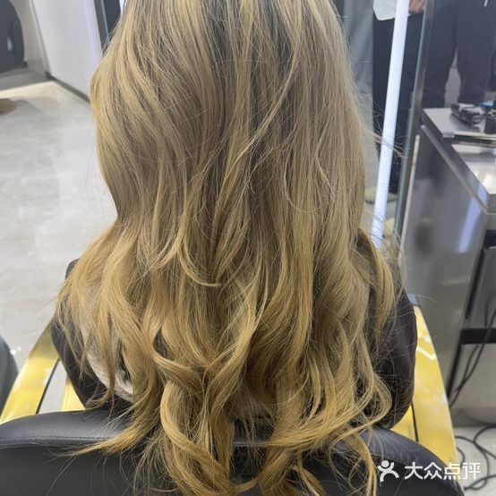 craftsman纤手艺人烫染专业店(罗宾森店)