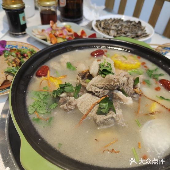 浃凰陬车乐勒美食