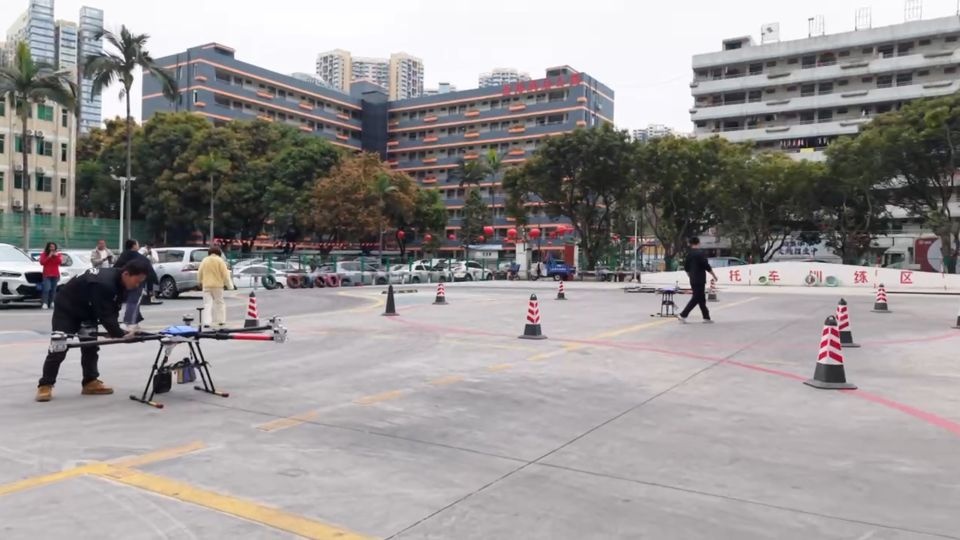 深圳市东方大雁航空无人机培训