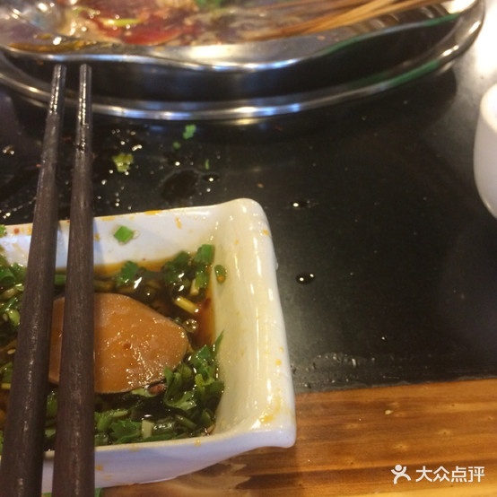 巴人治灶串串香(蓬溪店)