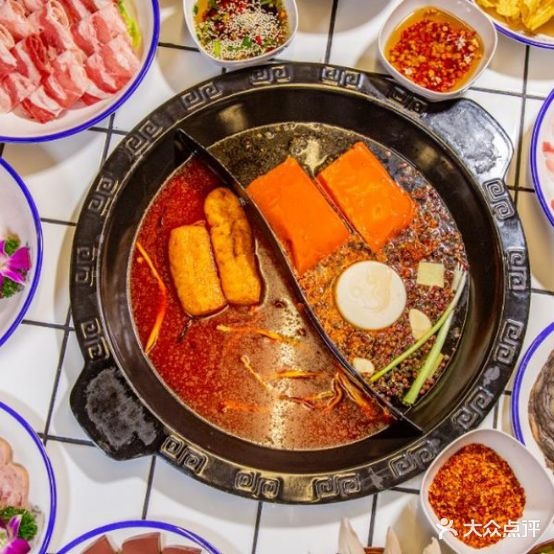 小城门·螺蛳粉徐火锅(银泰城店)