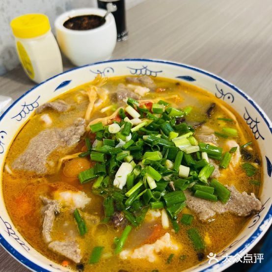 曾三仙米线(三钢二路店)