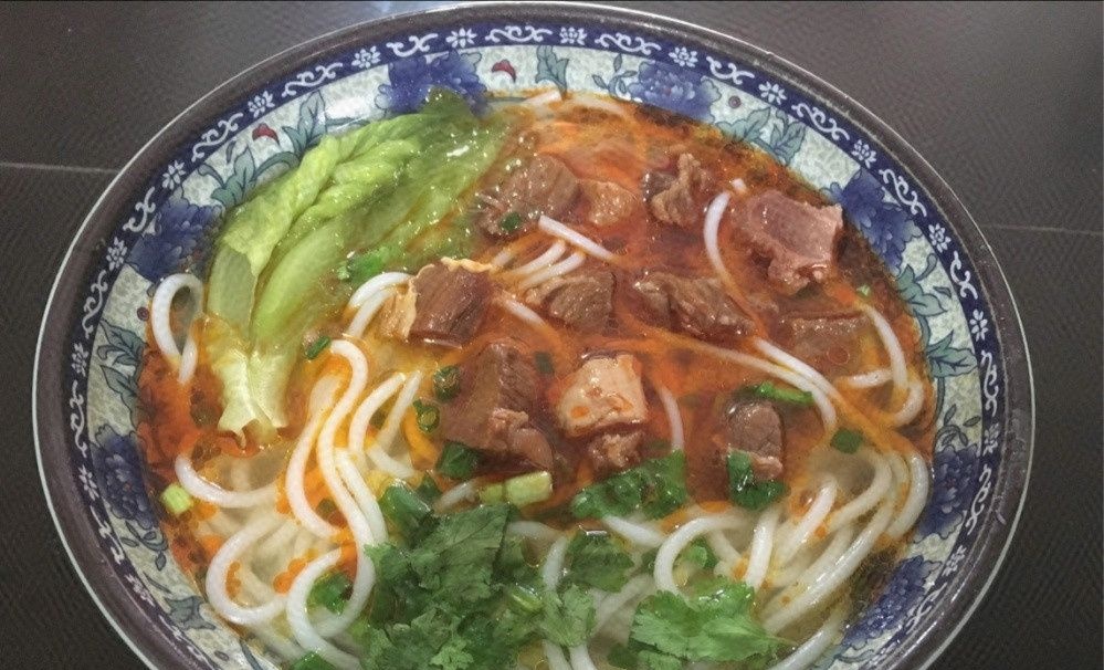 龙家牛肉粉(花园街店)